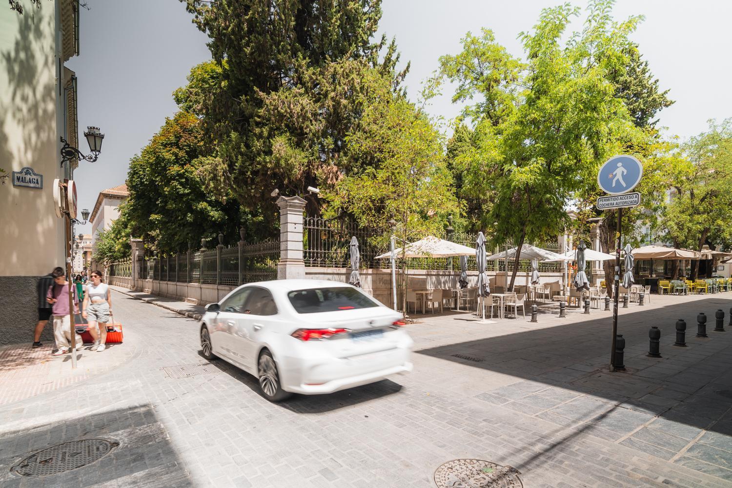 Tuguest Jardin Botanico Apartment Con Parking Grenada Zewnętrze zdjęcie